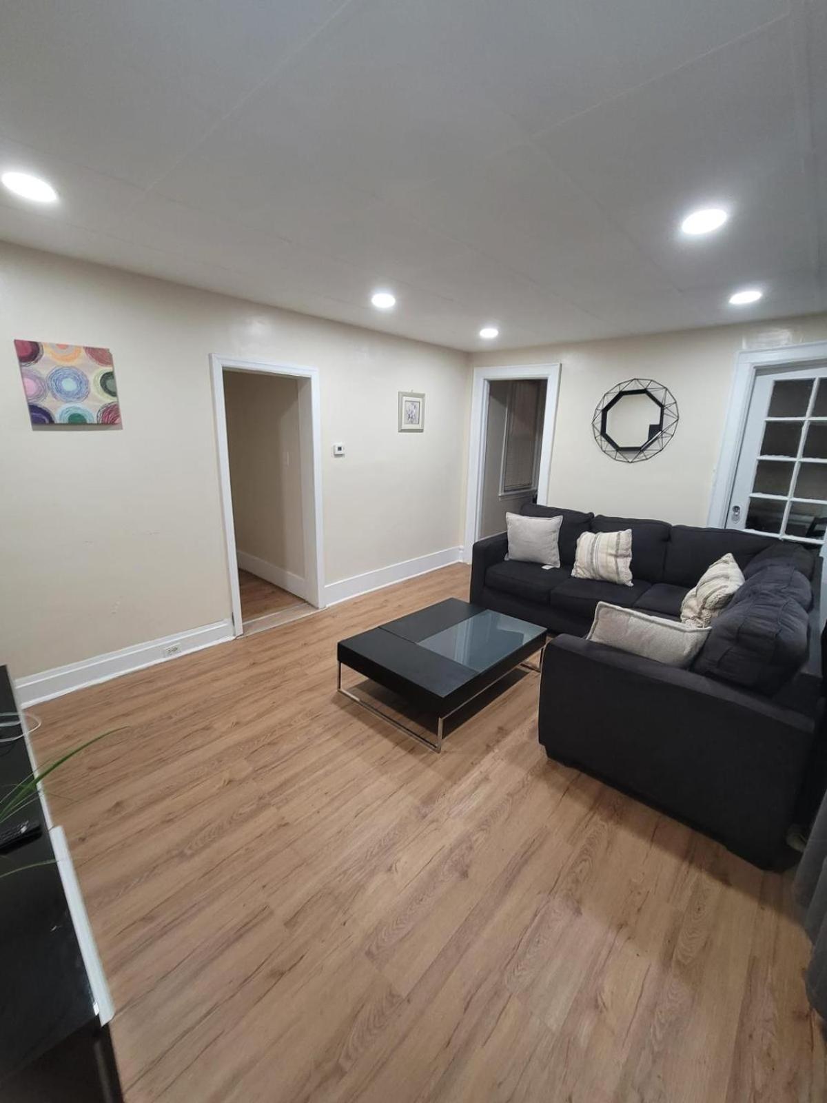Z & Z Apartment Newark Extérieur photo